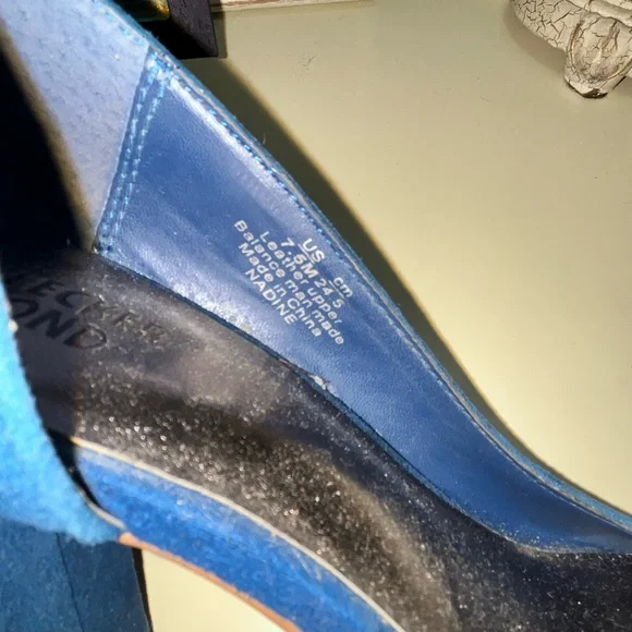 EUC | Bleecker & Bond Nadine Pump!! - Picture 4 of 8